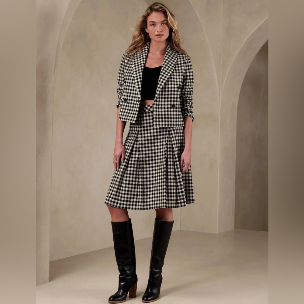BANANA REPUBLIC Gingham Wool Cropped Blazer